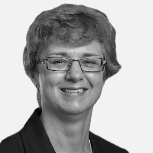 Black and white portrait of woman.